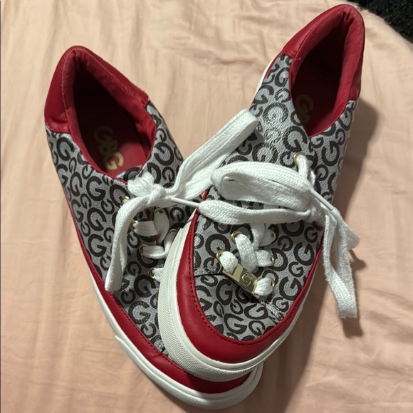 GBG Los Angeles Shoes - GBG Los Angeles Sneakers - Size 7.5